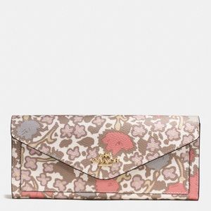 Yankee Floral Print Soft Wallet